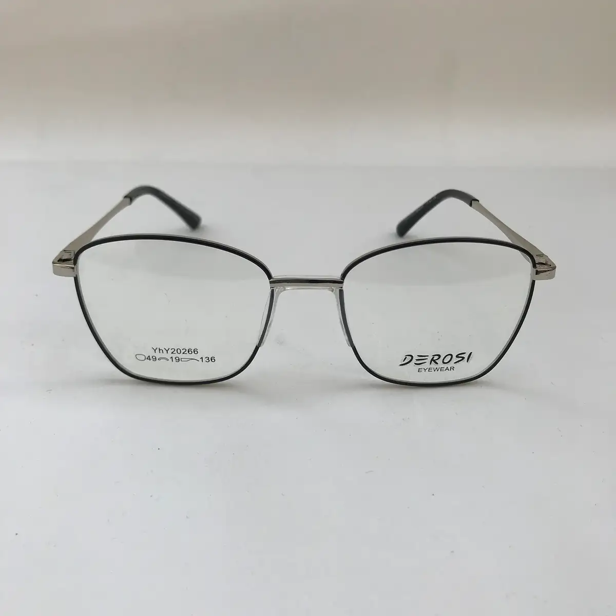 IMG_3996 (Copy) فریم عینک طبی فلزی زنانه برند بولگاری - Image 1