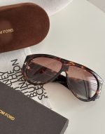 عینک آفتابی زنانه و مردانه برند TomForتام فورد مدل خلبانی پلنگی - Image 3